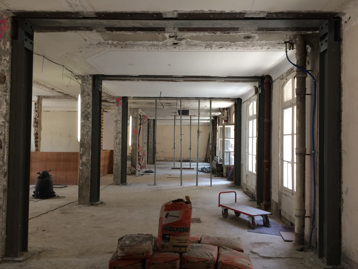 Le renfort des structures en béton à Paris. © TES Technifor